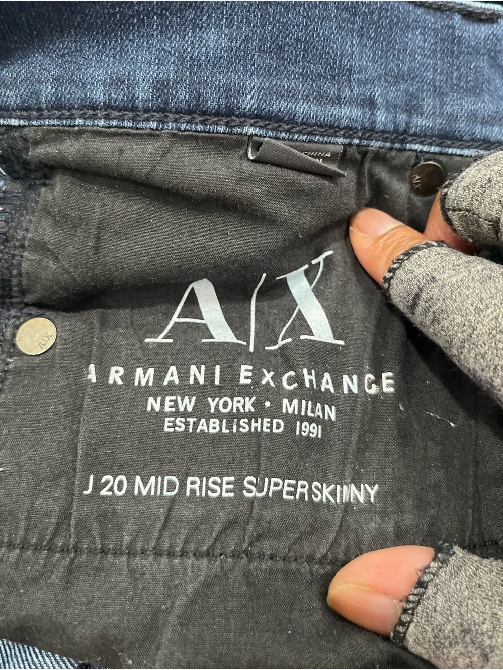 Armani Exchange Women’s Dark Blue Skinny Jeans
